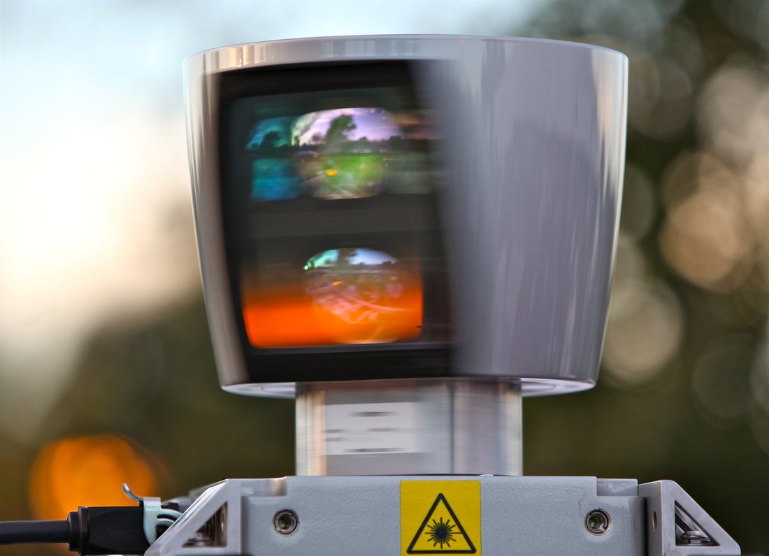 Velodyne 3D LiDAR 센서 유닛 실물